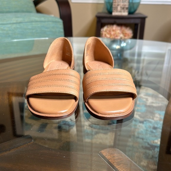 NEW! Madewell Brindle d'Orsay Flat in tan color size 5 - Picture 2 of 14